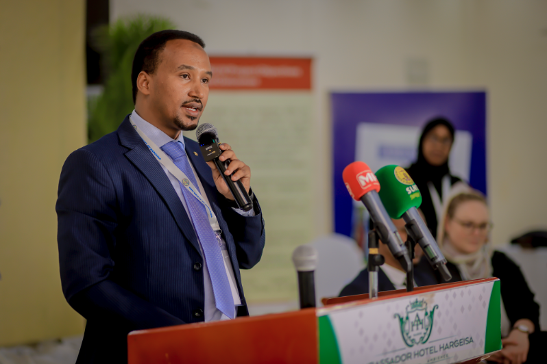 The Preseident of the University of Hargeisa  provide his opening speech during of the meeting