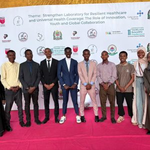 SUZA YASHIRIKI KONGAMANO LA WANAFUNZI WA MAABARA TANZANIA Wanafunzi wa kada ya Maabara wa Skuli(1)