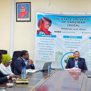 Uongozi wa Taasisi ya Wakaguzi wa Ndani Tanzania (IIA) umekutana na uongozi wa Chuo Kikuu Cha T(1)